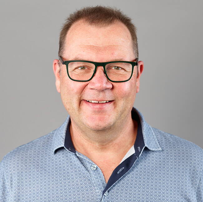 cf033373.jpg cf033373.jpg